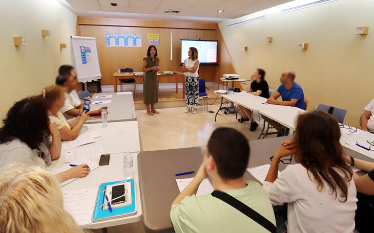 El Ayuntamiento organiza dos cursos gratuitos sobre competencias digitales para encontrar empleo
